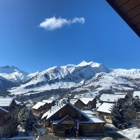 Apartment Vue Splendide Montagnes Centre Village Pieds Des Pistes Et Remontees Mecaniques *