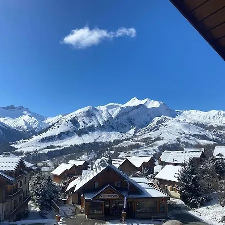 Vue Splendide Montagnes Centre Village Pieds Des Pistes Et Remontees Mecaniques Apartment